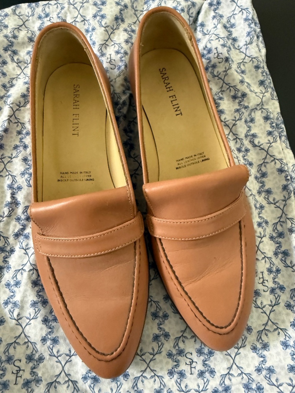 Sara flint loafer size 36